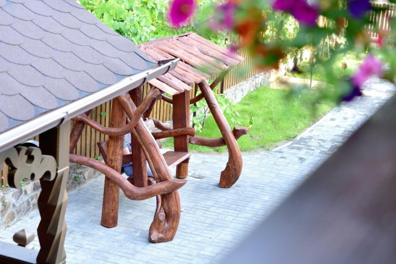 Casuta De Poveste Targu Neamt Exterior foto